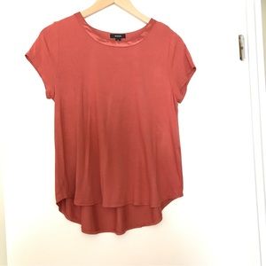 Alfani Satin Trim Tee in rusty rose. Sz. PL